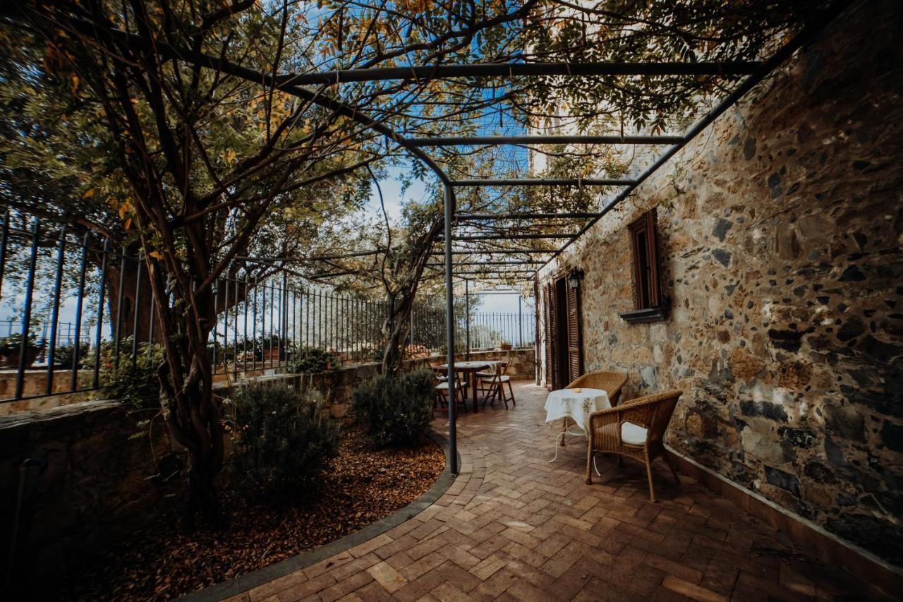 Aparthotel Residenza Golfo Degli Ulivi Caprioli Exteriér fotografie