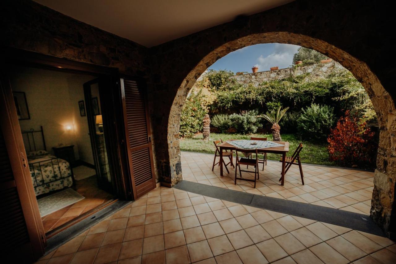 Aparthotel Residenza Golfo Degli Ulivi Caprioli Exteriér fotografie