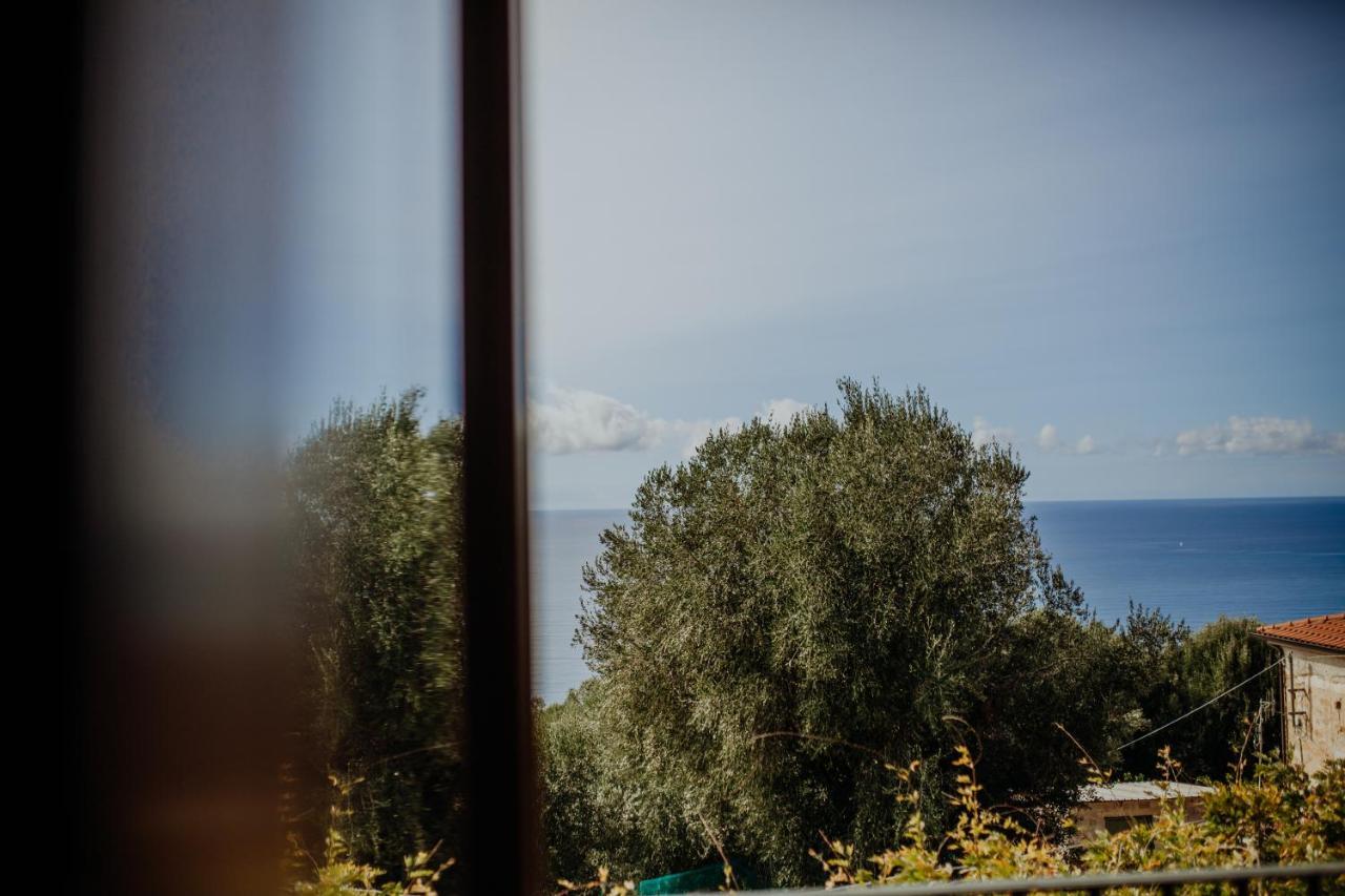 Aparthotel Residenza Golfo Degli Ulivi Caprioli Exteriér fotografie