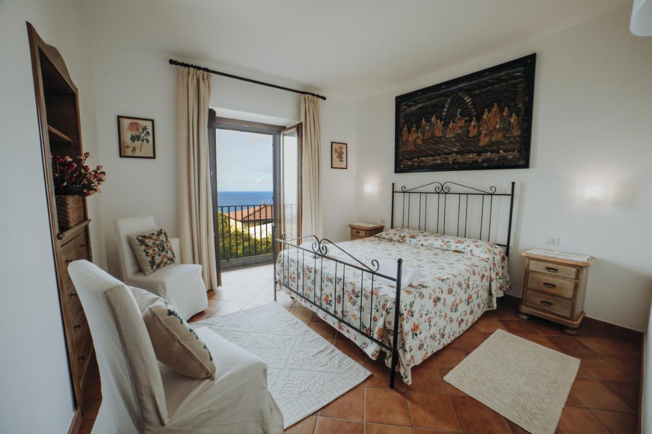 Aparthotel Residenza Golfo Degli Ulivi Caprioli Exteriér fotografie