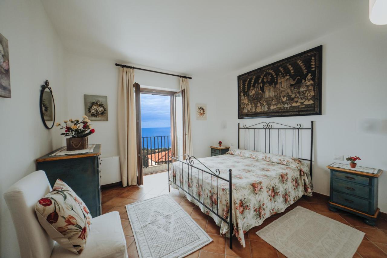 Aparthotel Residenza Golfo Degli Ulivi Caprioli Exteriér fotografie