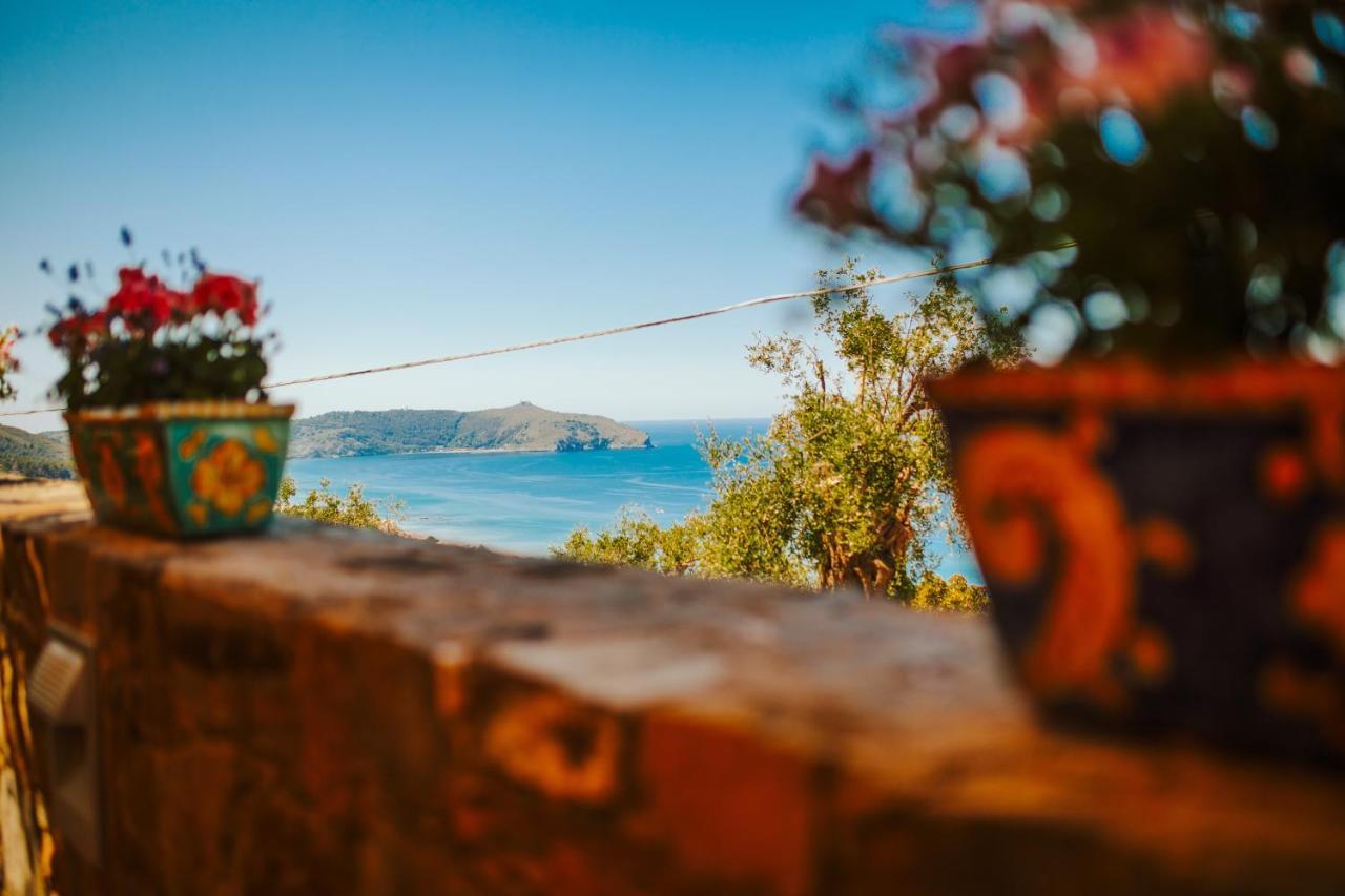 Aparthotel Residenza Golfo Degli Ulivi Caprioli Exteriér fotografie